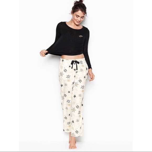 Victoria's Secret Other - Victoria’s Secret Lounge PJ Set